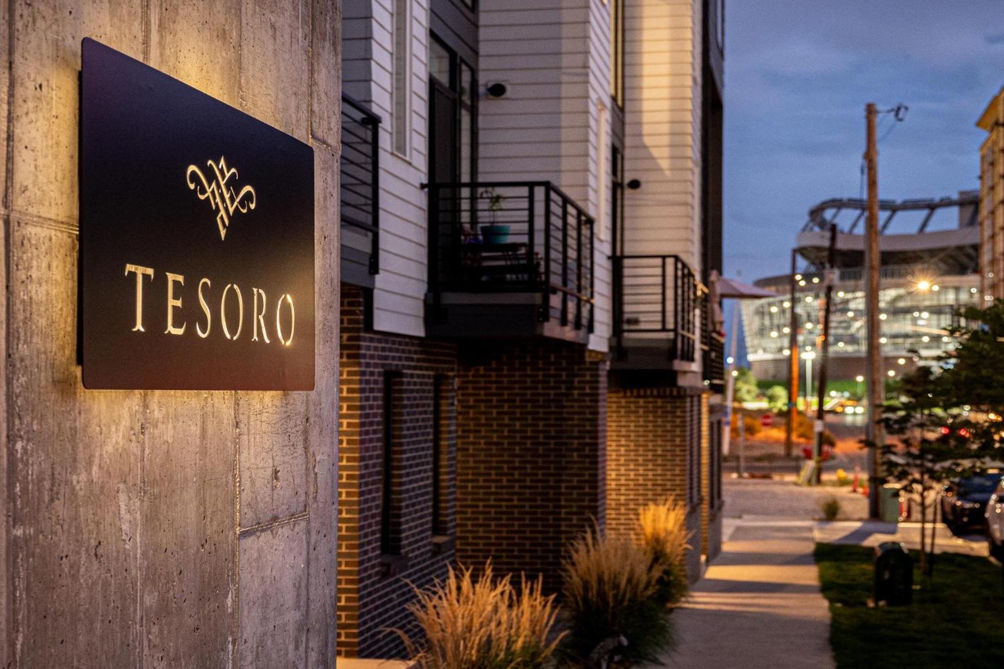 Gameday Oasis - Private Balcony - Jefferson Park - Tesoro DEN Exterior foto